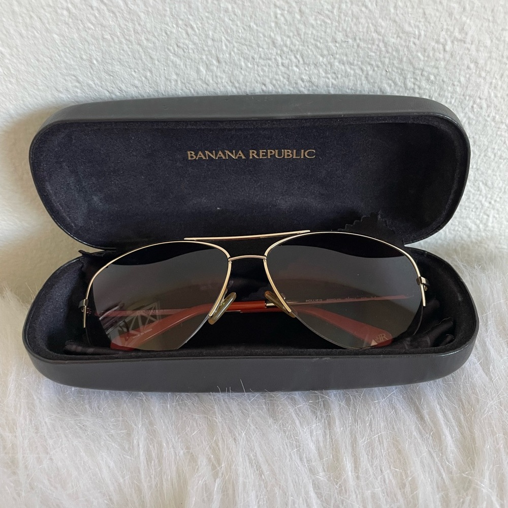Banana Republic Gold Frame Aviator Sunglasses